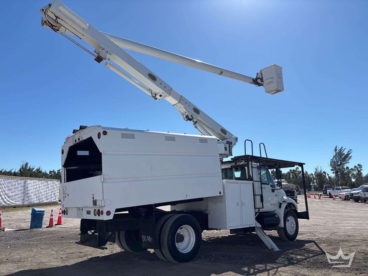 2006-international-durastar-4300-image-3