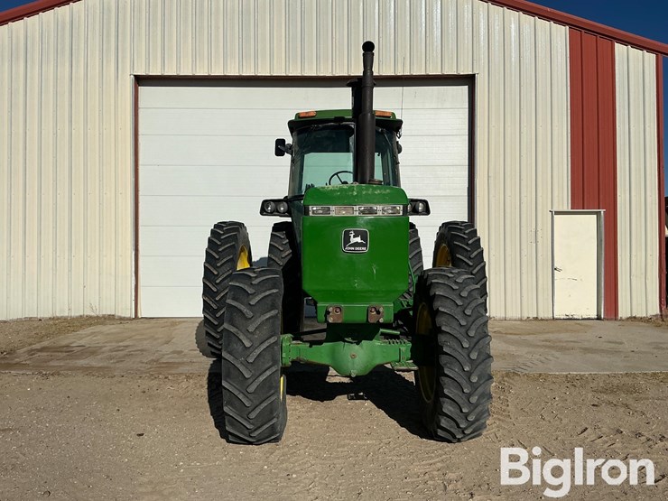 1990-john-deere-4755-image-2
