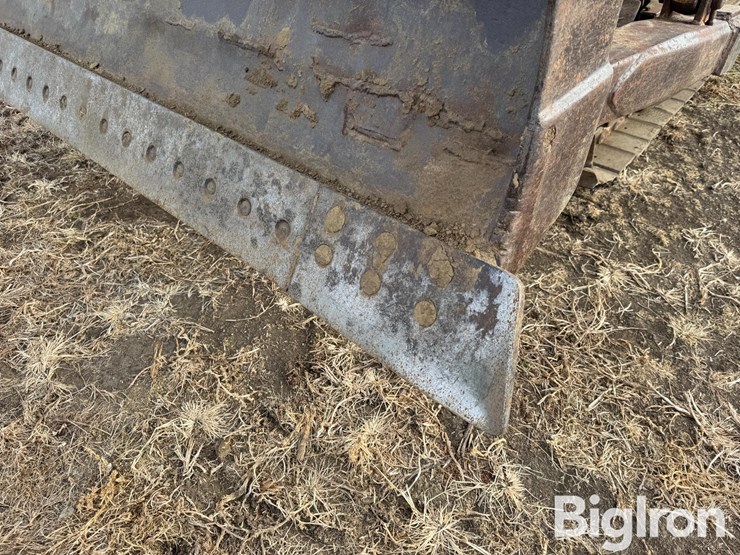 caterpillar-d6-image-11