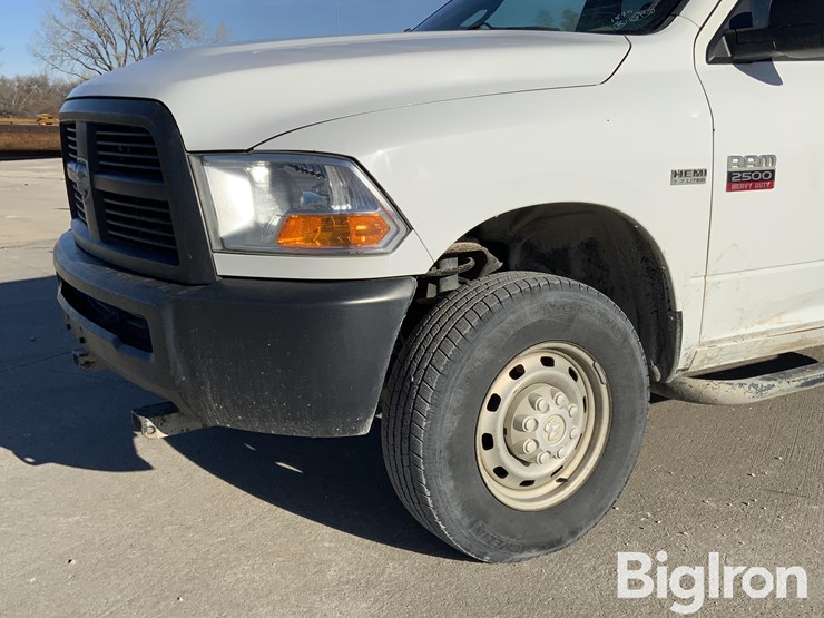 2012-ram-2500-hd-image-13