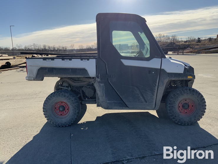 2020-bobcat-uv34-image-4