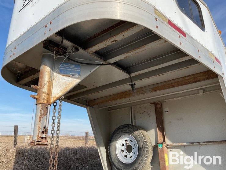 2003-exiss-vgnc-720-t-t/a-gooseneck-livestock-trailer-image-9