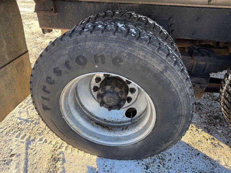 1996-ford-l-image-26