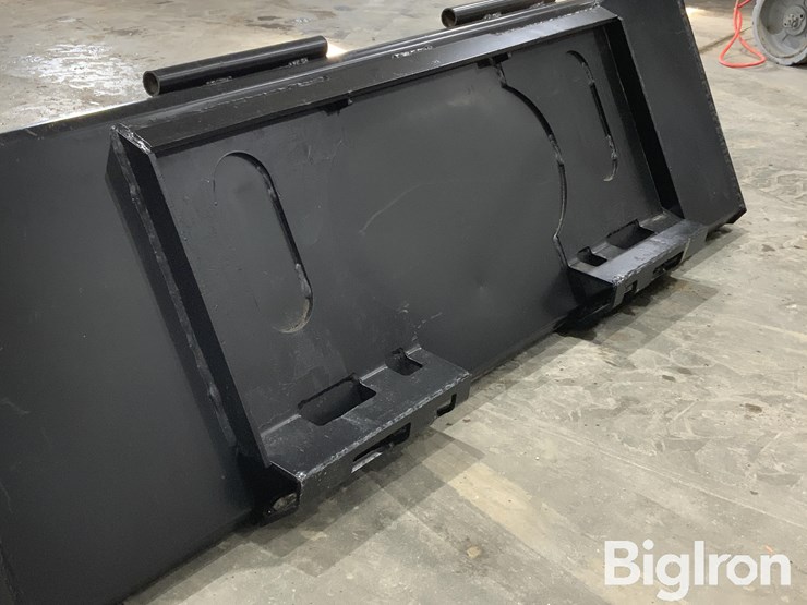 72"-general-purpose-skid-steer-bucket-image-9