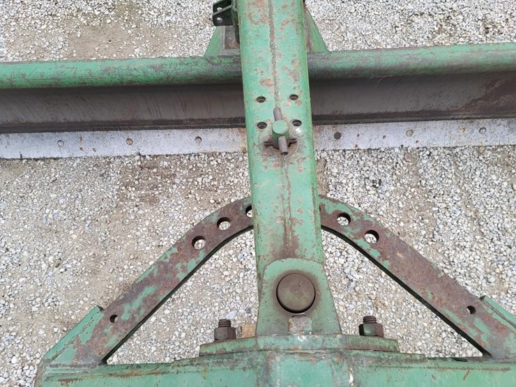 john-deere-115-image-10