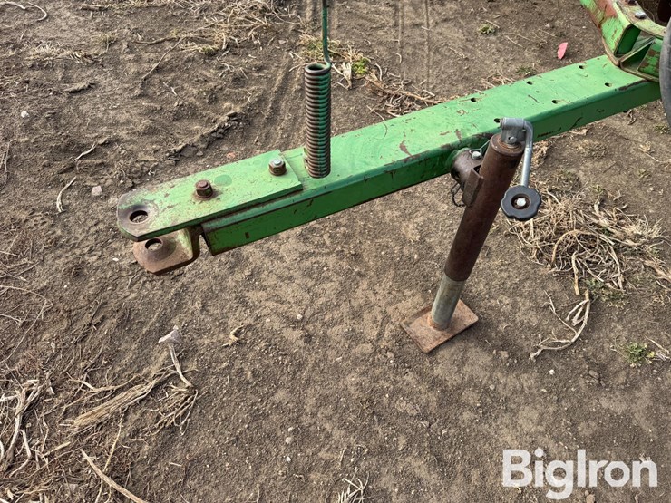 john-deere-8200-image-9