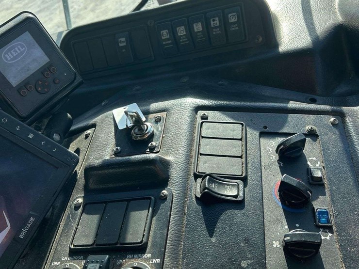 2019-autocar-xpeditor-image-23