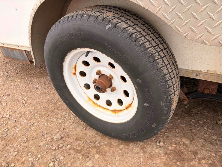 2012-carry-on-enclosed-trailer-image-13