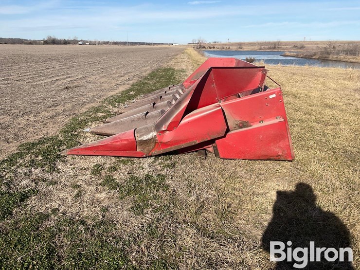 international-963-image-8