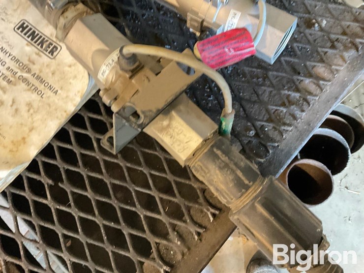 hiniker-nh-3/sprayer-components-image-9