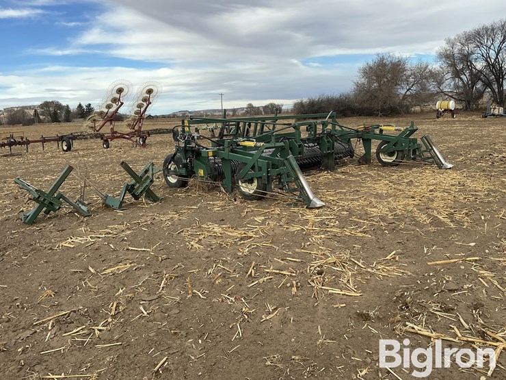 1997-pickett-6030-image-3