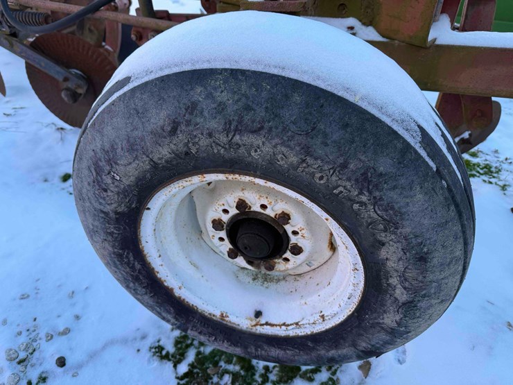 case-ih-710-image-11