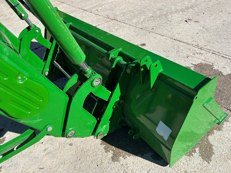 john-deere-700m-image-13