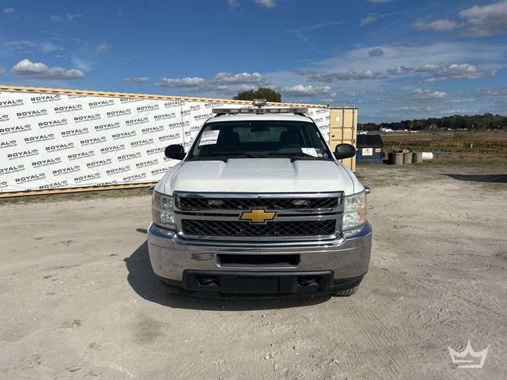 2012-chevrolet-silverado-2500-image-23