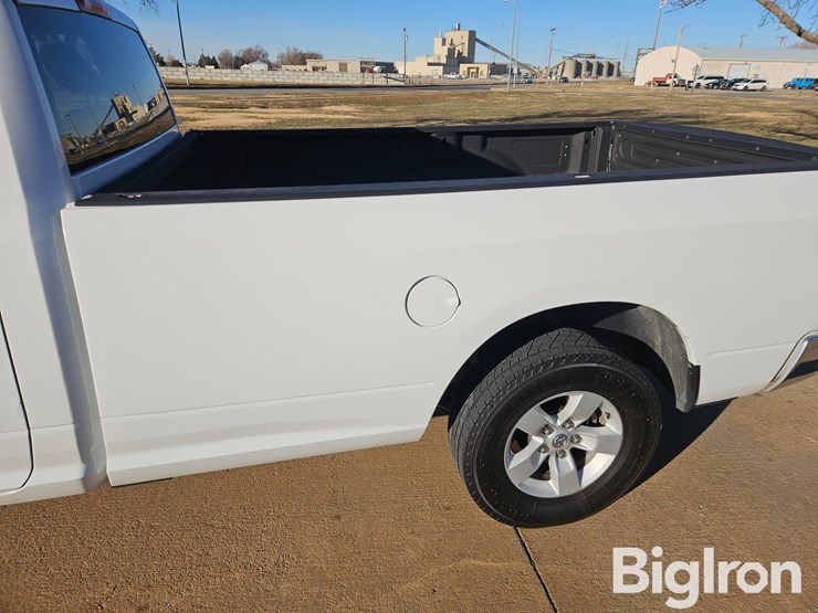 2019-dodge-1500-image-18