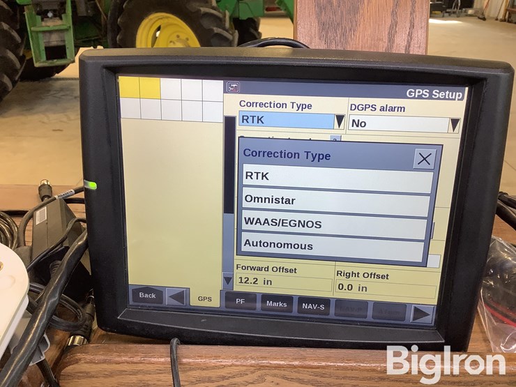 2019-case-ih-372-receiver-image-9