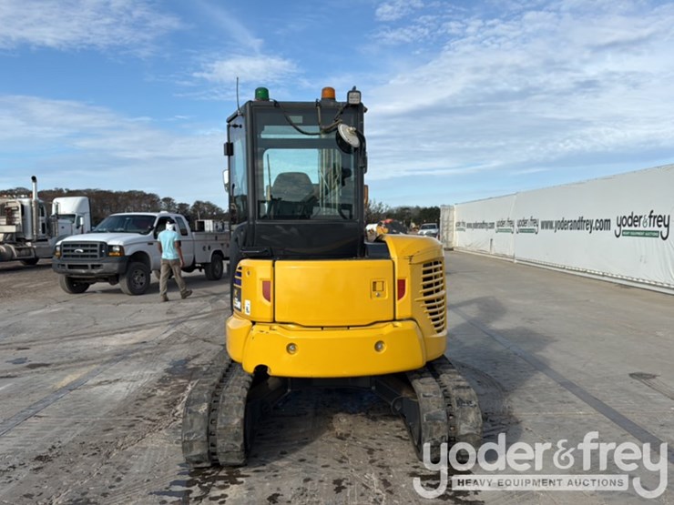 2023-komatsu-pc55mr-image-29