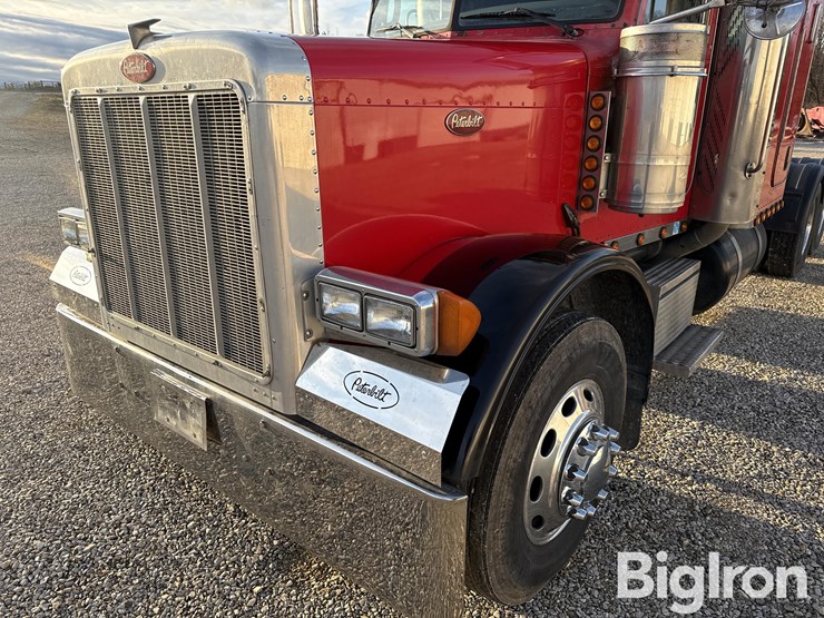 2006-peterbilt-379-image-9