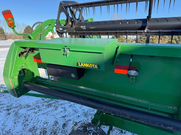 john-deere-630f-image-23