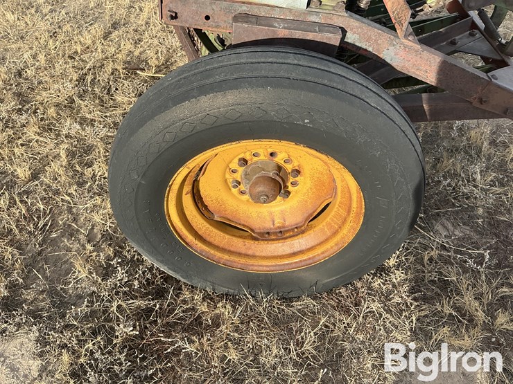 minneapolis-moline-p3-7-image-11