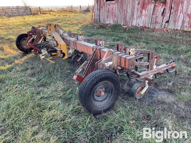 bush-hog-6r30-danish-tine-cultivator-w/scout-ii-buffalo-guidance-system-image-1