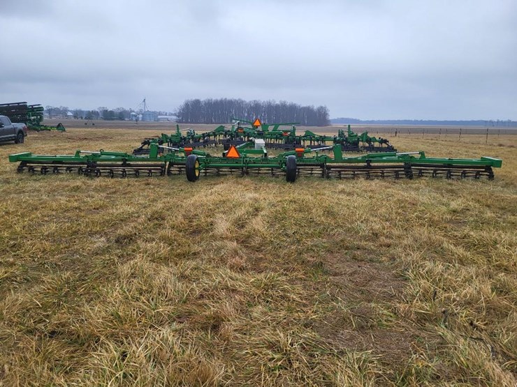 200-john-deere-200-image-4