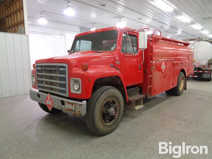 1985-international-s1954-image-9