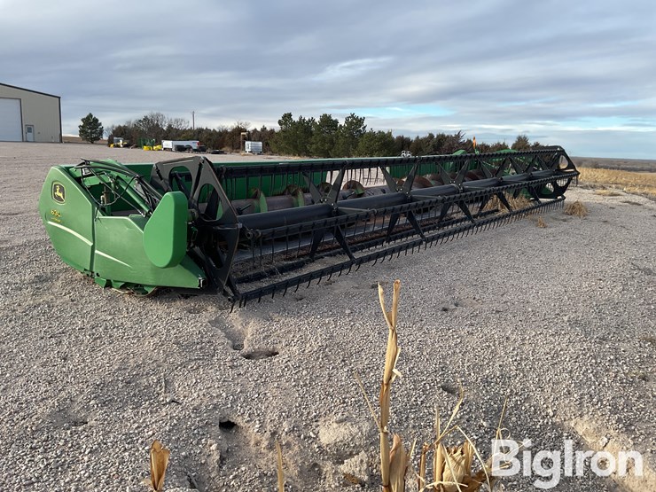 2004-john-deere-630-image-3