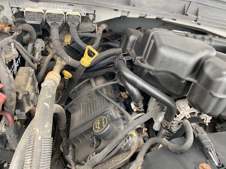 2014-ford-f350-sd-image-34