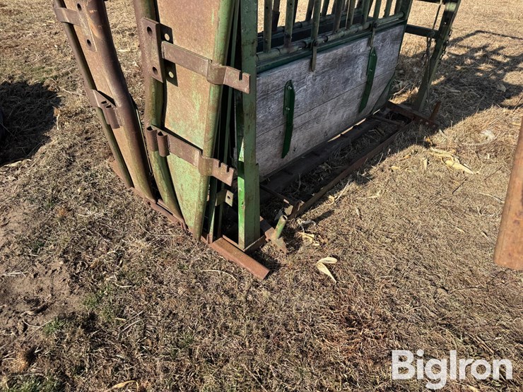 manual-livestock-chute-image-16