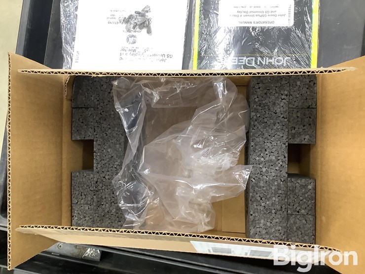 2024-john-deere-pfa13495-g5-plus-universal-monitor-image-8