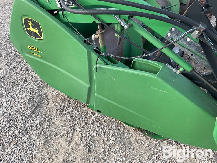 2004-john-deere-630-image-16
