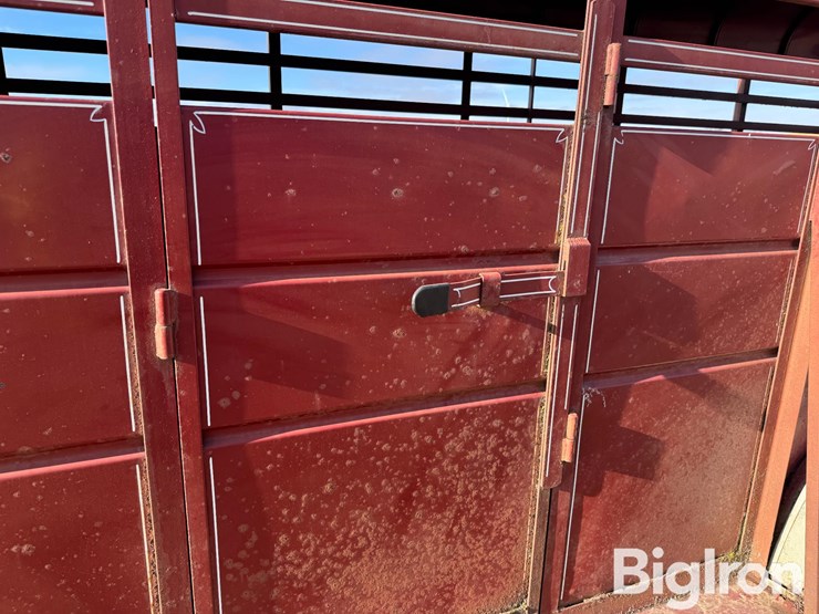 rice-16'-t/a-livestock-trailer-image-19