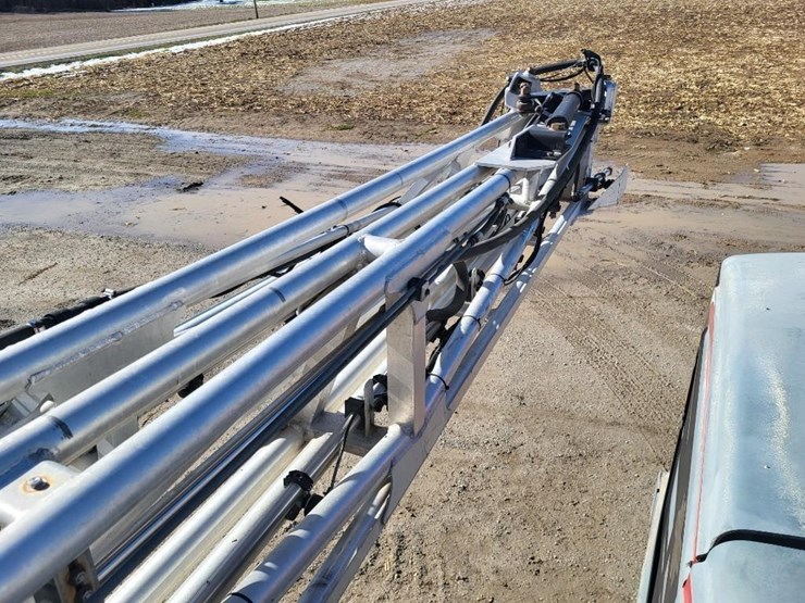 2007-hagie-sts12-image-48