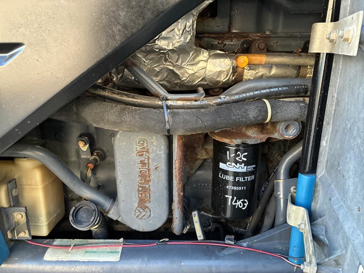 new-holland-8870-image-52