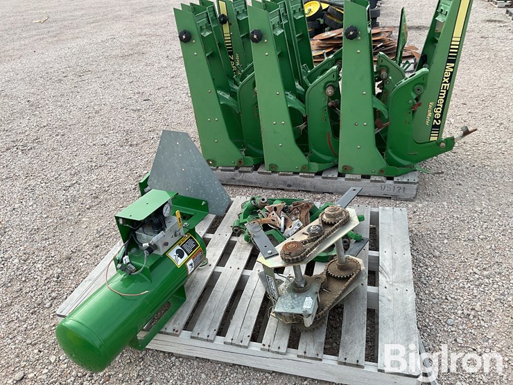 john-deere-2-image-8