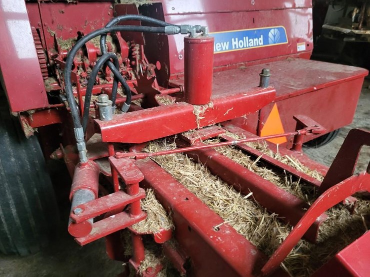 2011-new-holland-bc5070-image-24