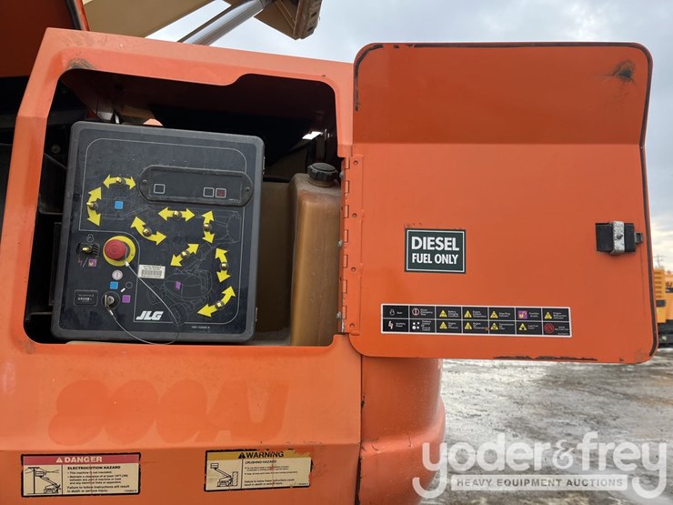 2013-jlg-800aj-image-23