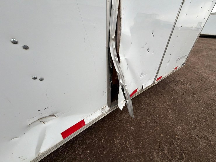 2011-teamspirit-enclosed-trailer-image-8