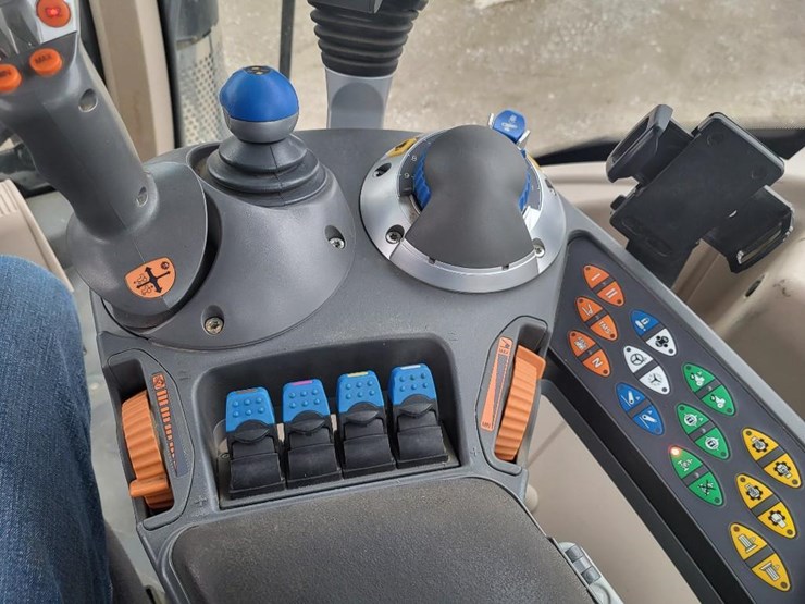 2015-fendt-930-vario-image-67