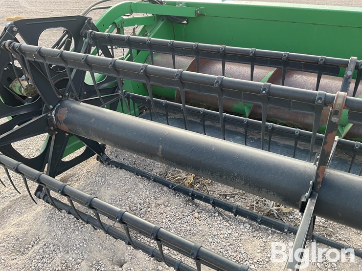 2004-john-deere-630-image-14