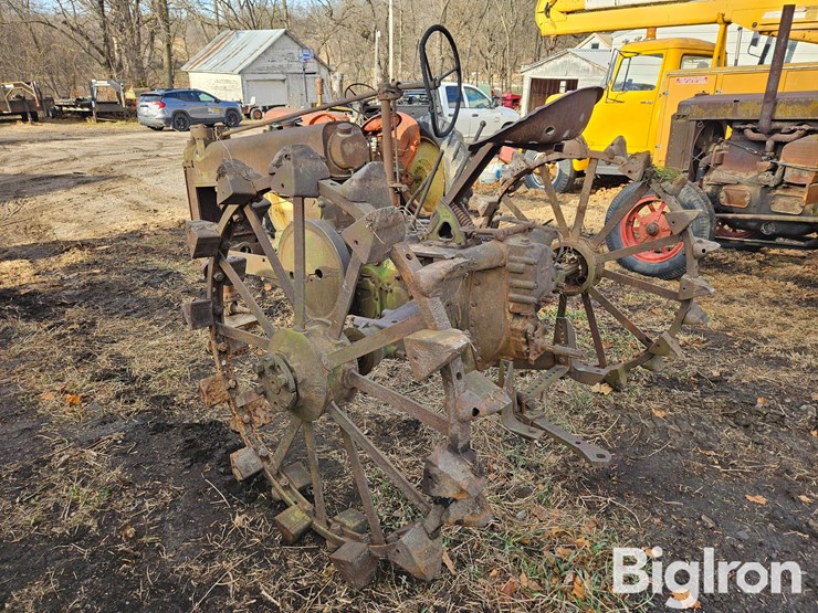 john-deere-a-image-7