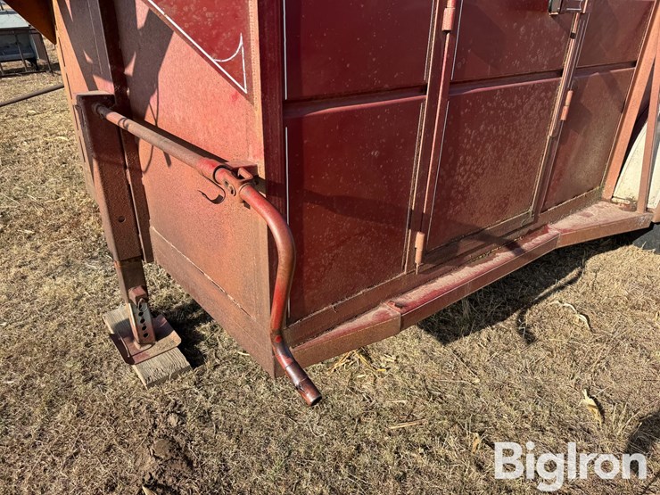 rice-16'-t/a-livestock-trailer-image-17