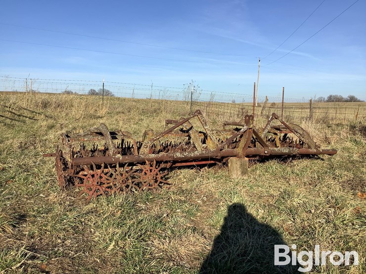 13'-3-pt-rotary-hoe-image-3