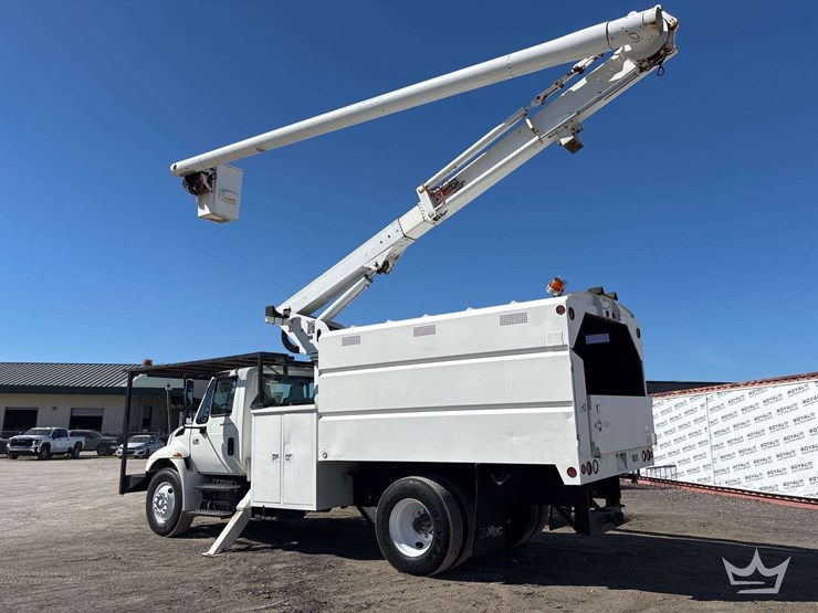 2006-international-durastar-4300-image-4