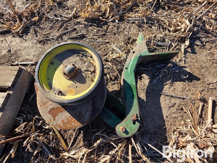 john-deere-2-image-10