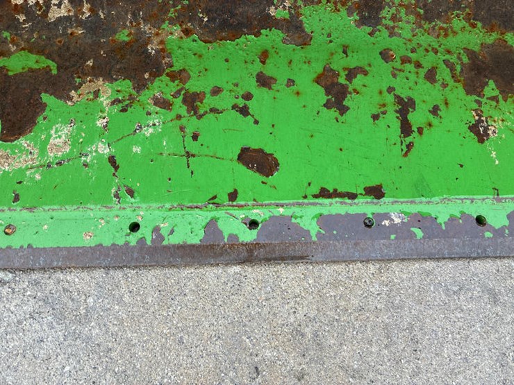 john-deere-3033r-image-13