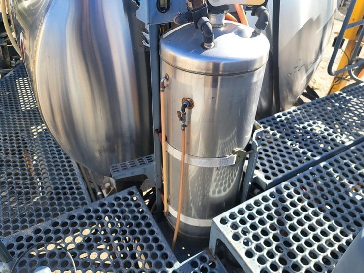 2007-hagie-sts12-image-46