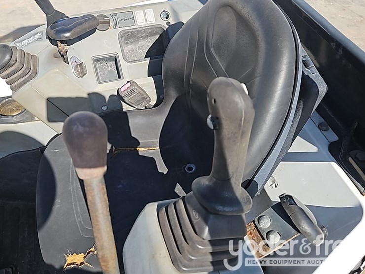 2017-bobcat-e26-image-31