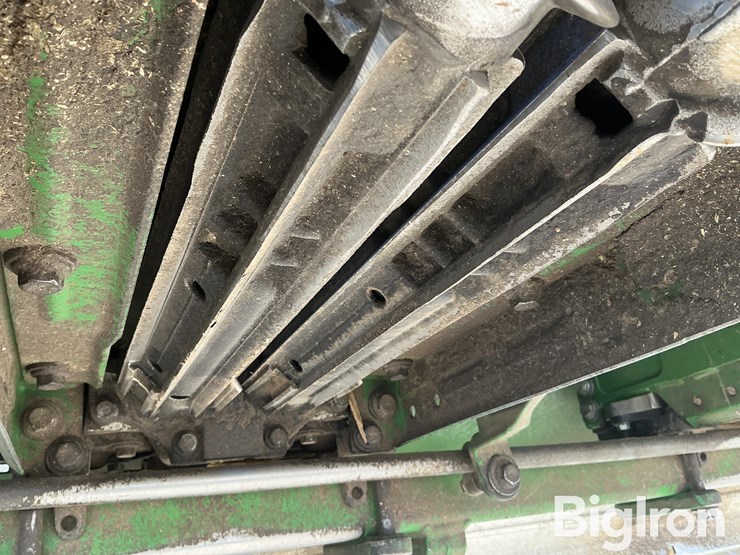 2013-john-deere-612c-image-16